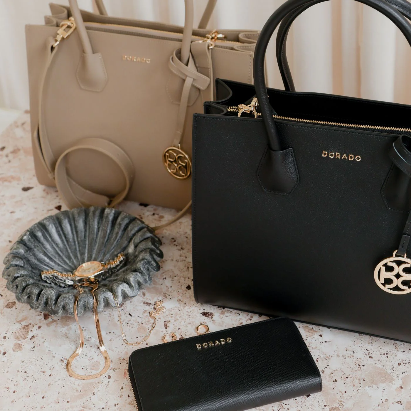 Vastella Tote Bag - Black - Image 3